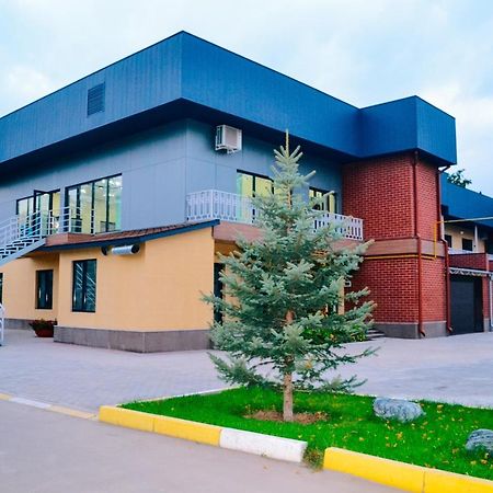 Gоlden Dragon Villa Hotel Bishkek Exterior foto
